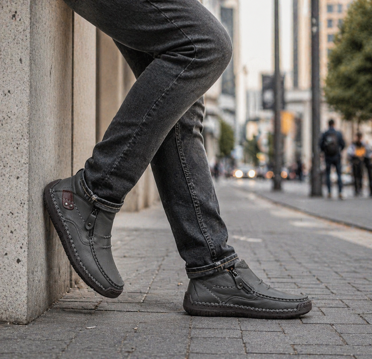 Conforto Premium em Couro Genuíno Lorenzo – Feito à Mão para o Seu Dia a Dia